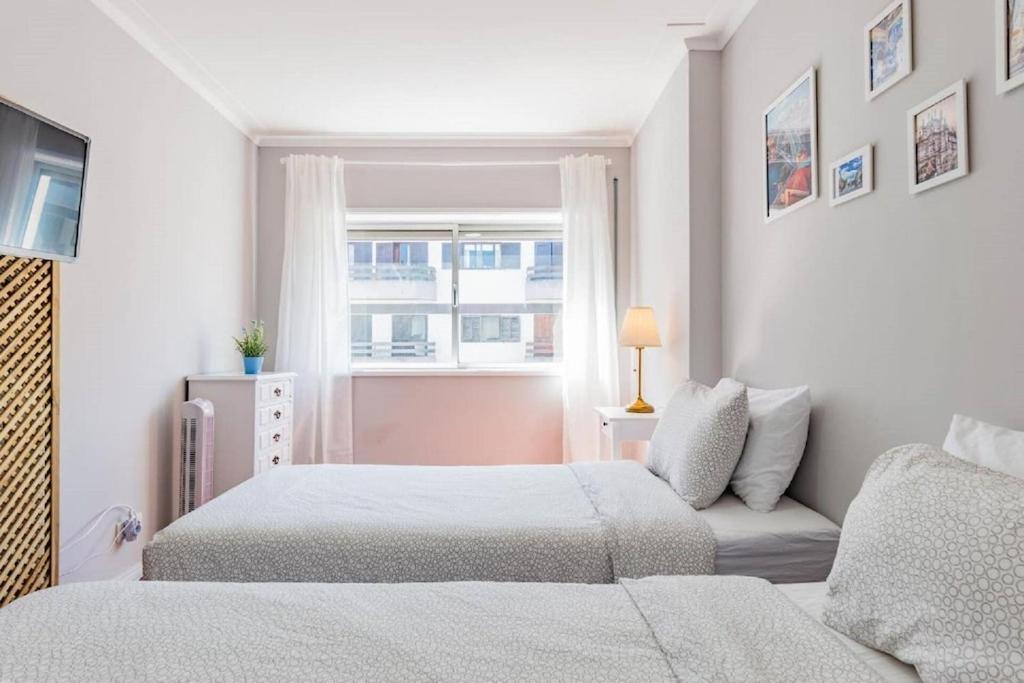 Apartamento Lar Doce Lar Porto ヴィラ・ノヴァ・デ・ガイア エクステリア 写真
