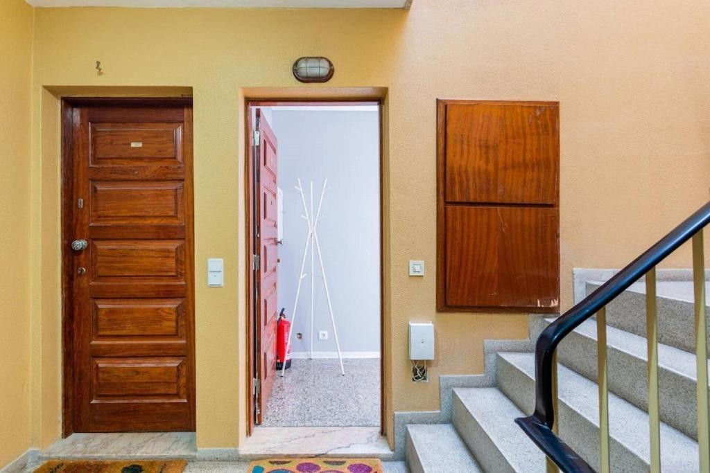 Apartamento Lar Doce Lar Porto ヴィラ・ノヴァ・デ・ガイア エクステリア 写真