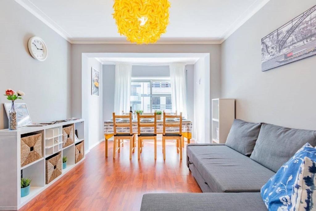 Apartamento Lar Doce Lar Porto ヴィラ・ノヴァ・デ・ガイア エクステリア 写真